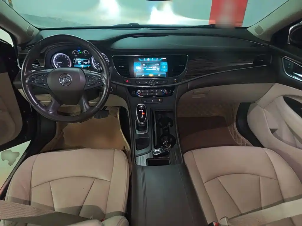 Buick LaCrosse 2017 — фото 10