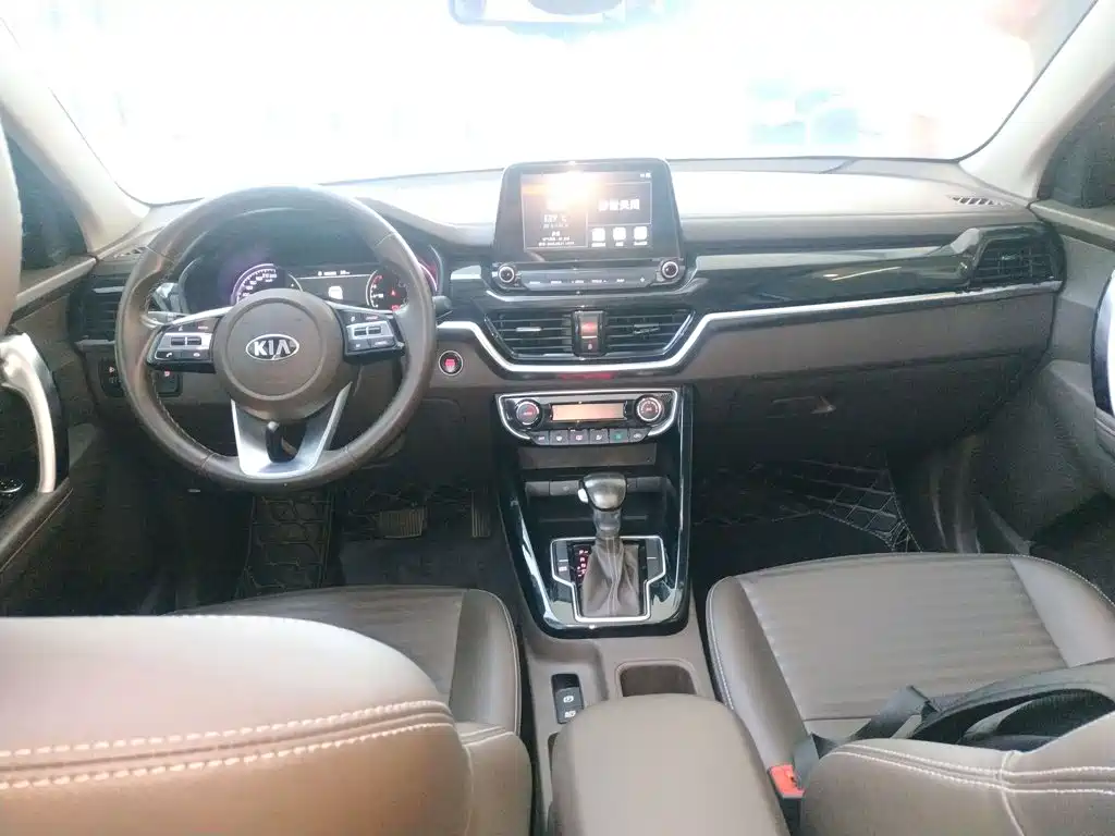 Kia Sportage 2019 — фото 10