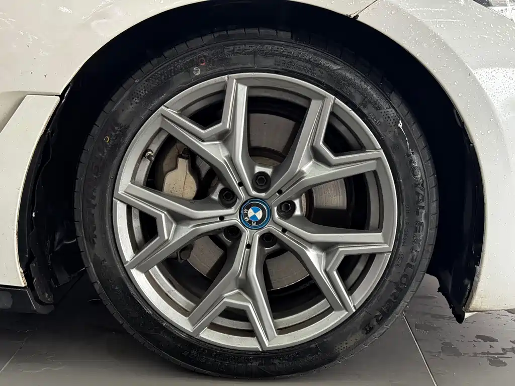 BMW i3 2022 — фото 9