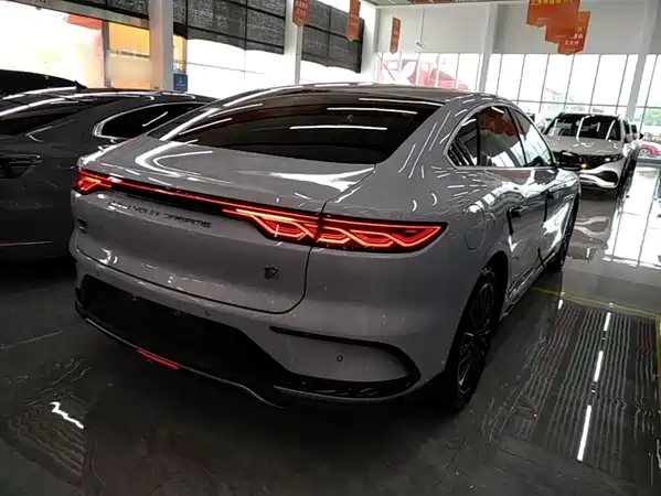 BYD Han 2025