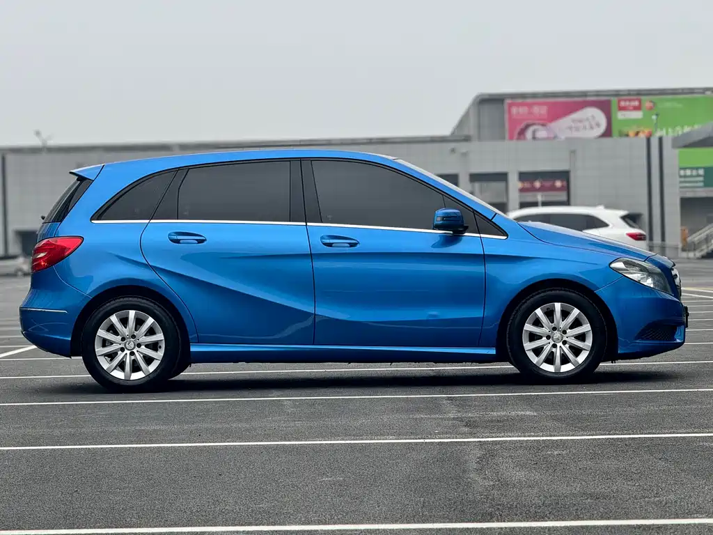 Mercedes-Benz B-Class 2014 — фото 8