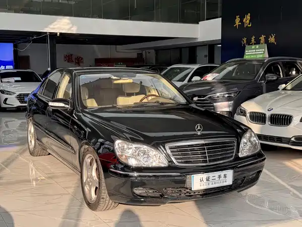Mercedes-Benz S-Class 2004