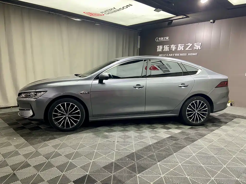 BYD Qin PLUS 2022