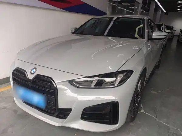 BMW 4 Series 2025