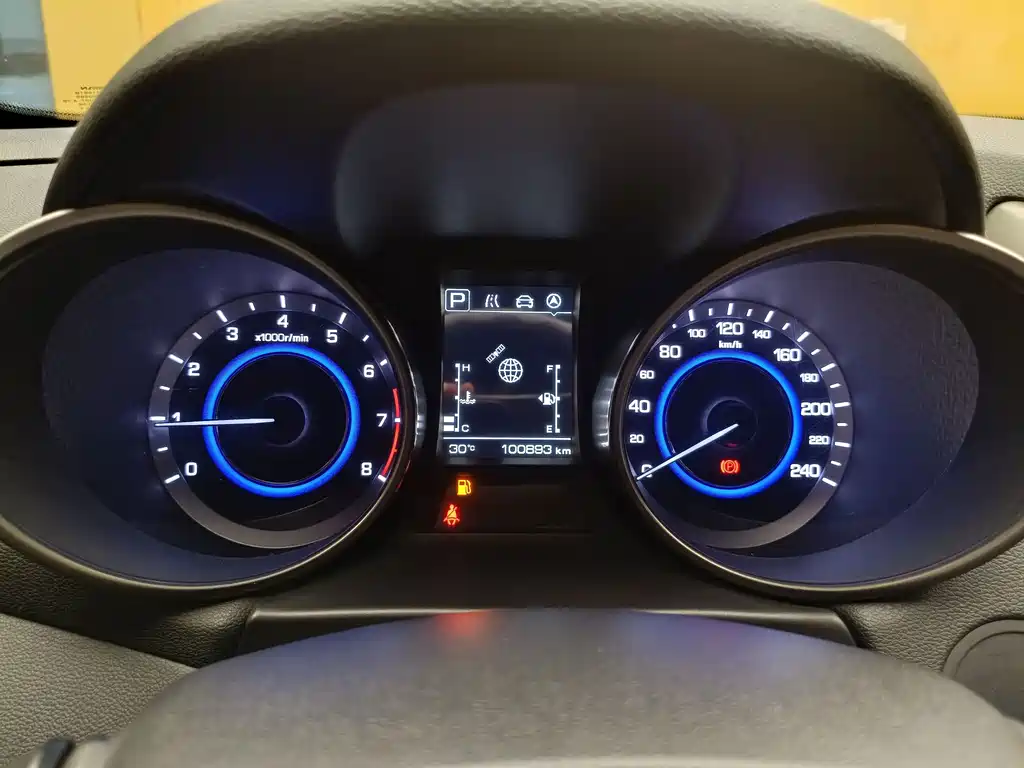 Changan Eado XT 2016 — фото 33