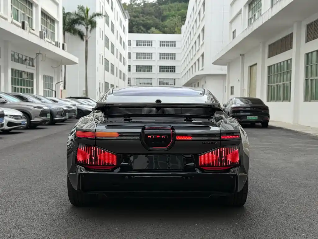 HiPhi Z 2023