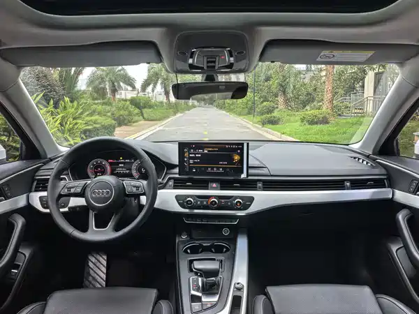 Audi A4L 2021