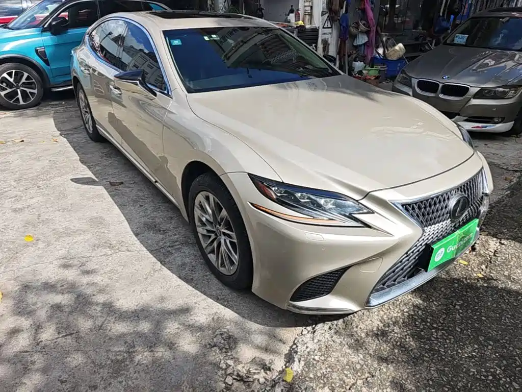 Lexus LS 2018 — фото 4