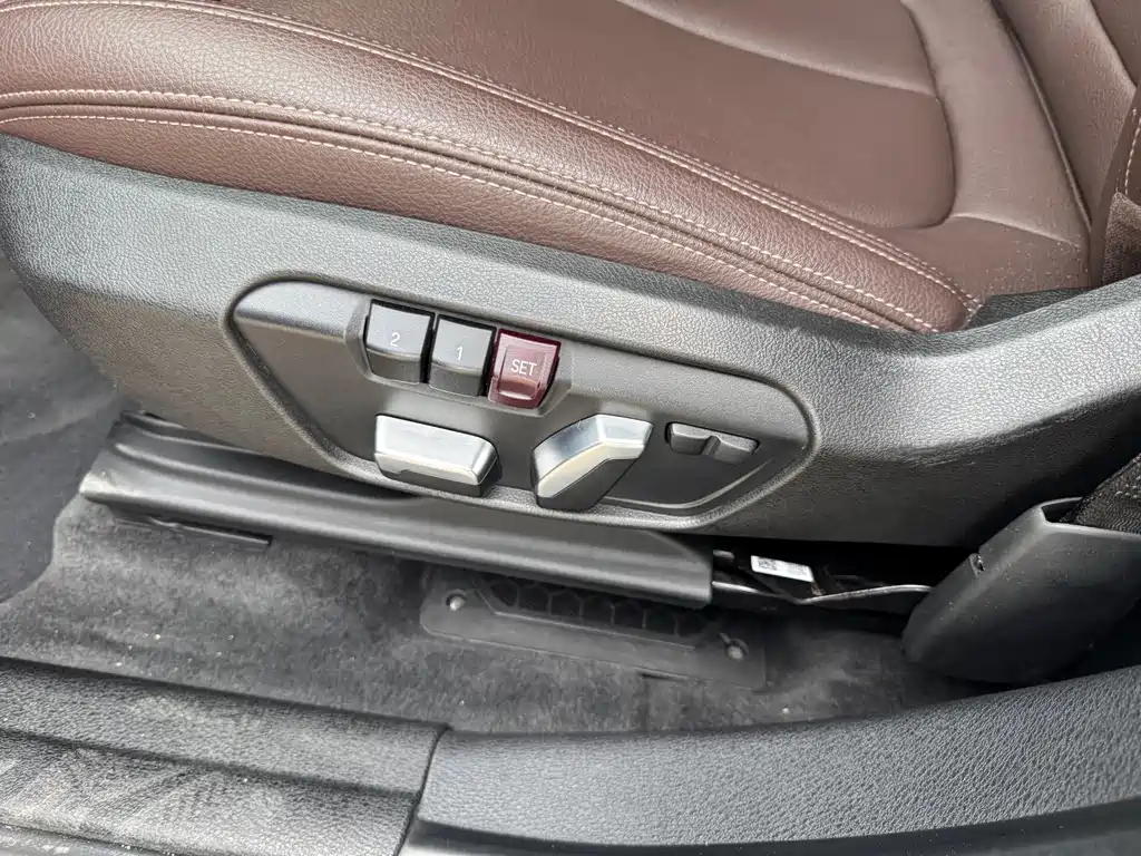 BMW X1 2022 — фото 11