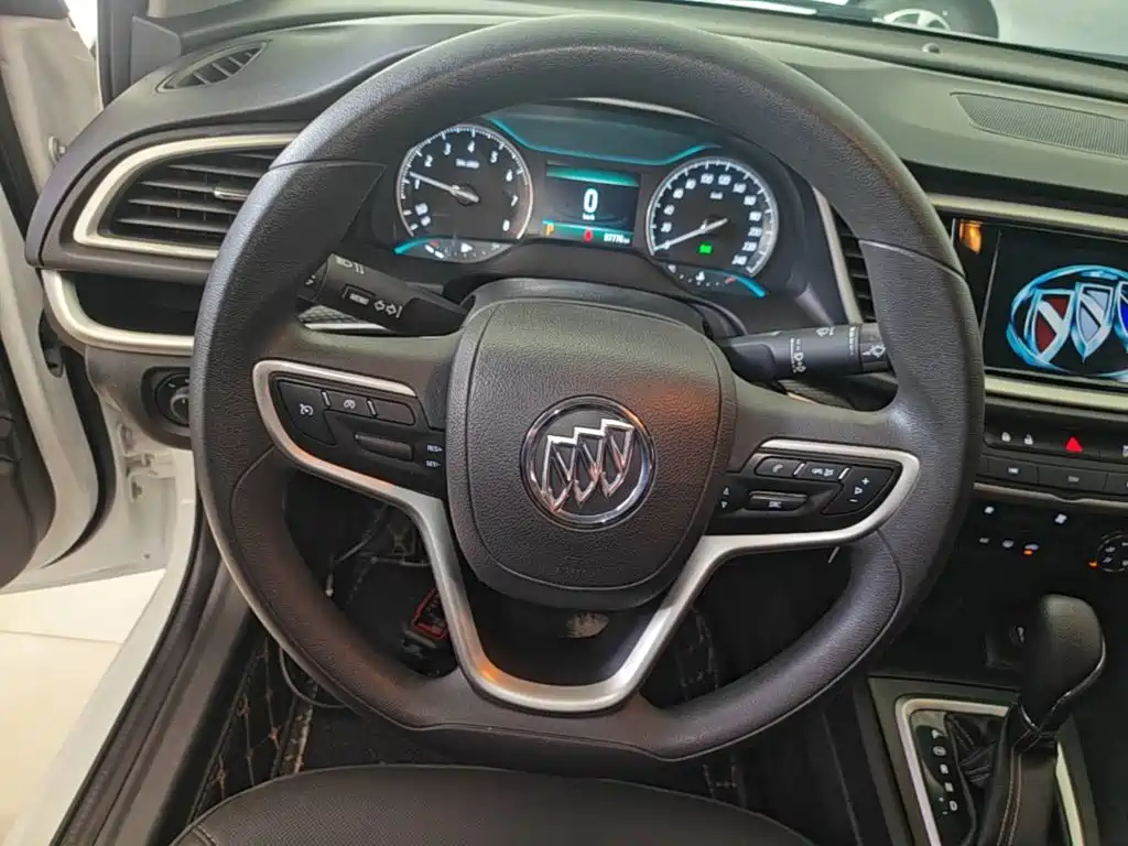 Buick Excelle 2021 — фото 11