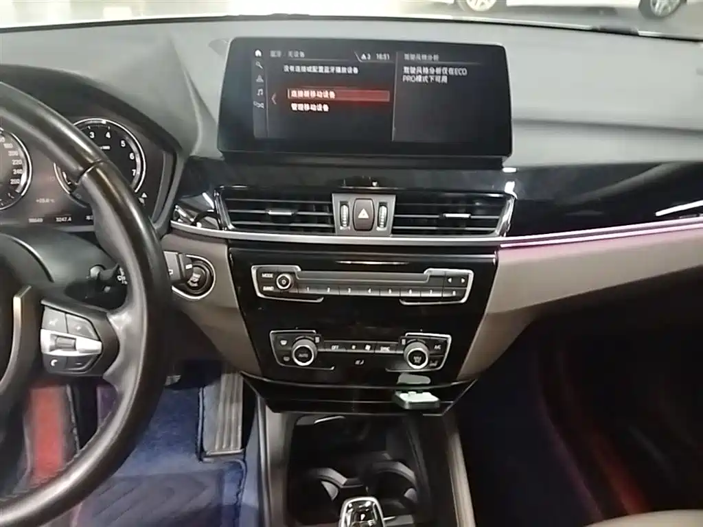 BMW X1 2021 — фото 13