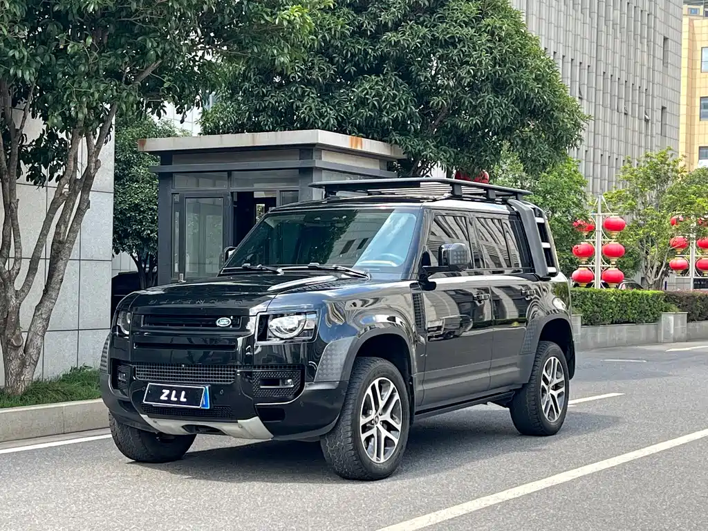 Land Rover Defender 2023 — фото 1