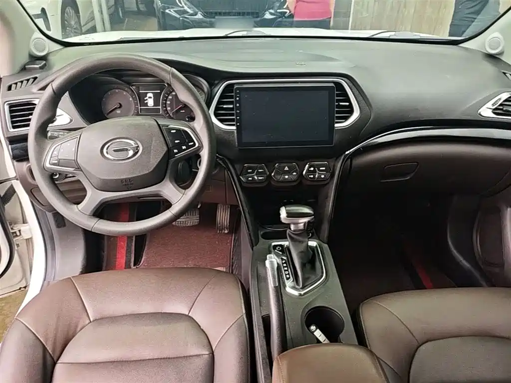 GAC Motor Trumpchi GS4 2017 — фото 10