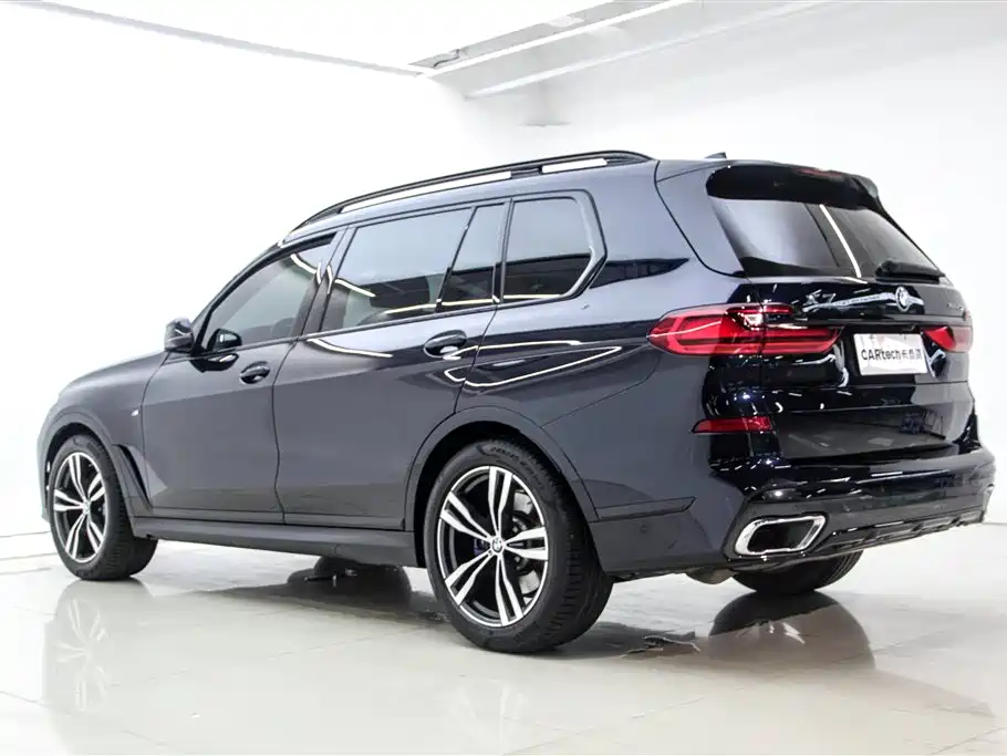 BMW X7 2022 — фото 6