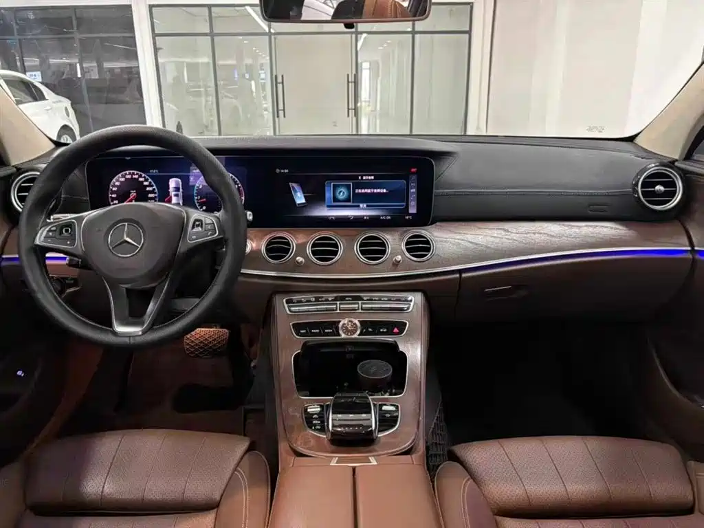 Mercedes-Benz E-Class 2018 — фото 5