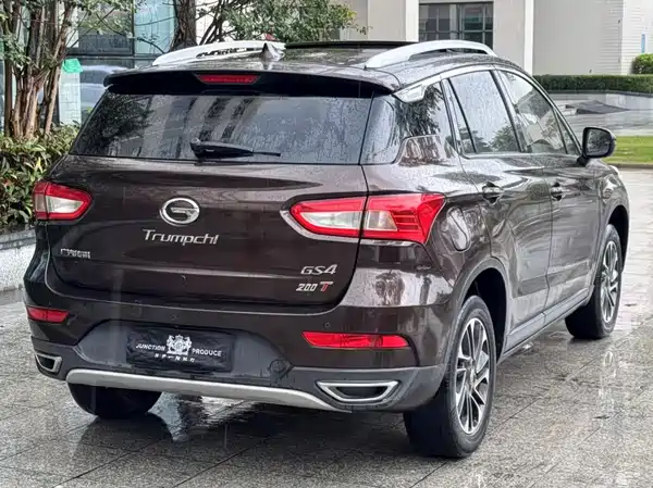 GAC Trumpchi GS4 2016