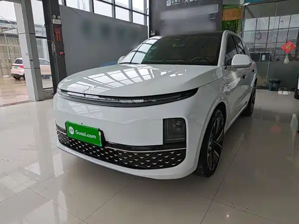 Li Auto L6 2024