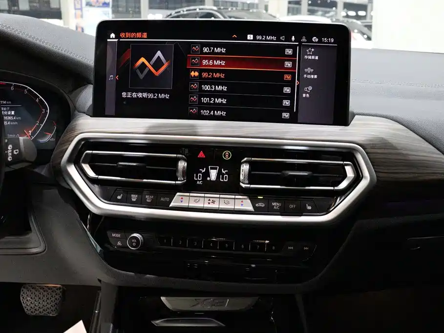 BMW X3 2022 — фото 11
