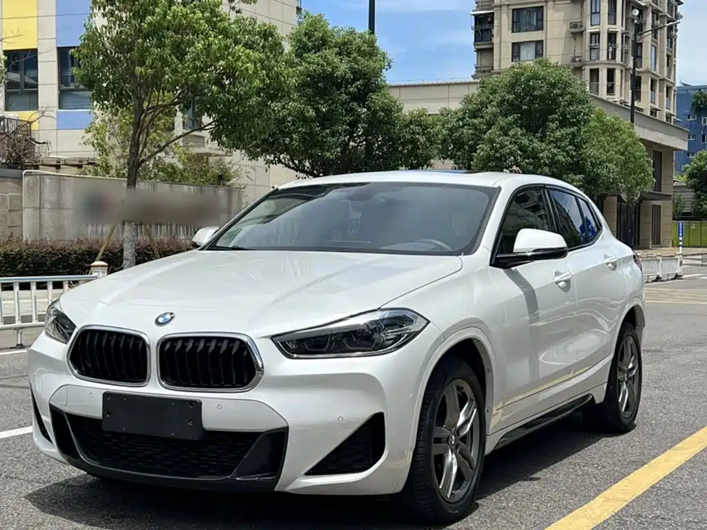BMW X2 2022 — фото 2