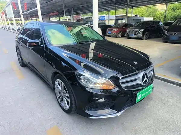 Mercedes-Benz E-Class 2015