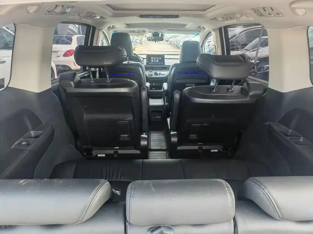 Honda Odyssey 2022 — фото 10
