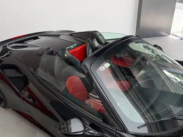 Ferrari 488 2019