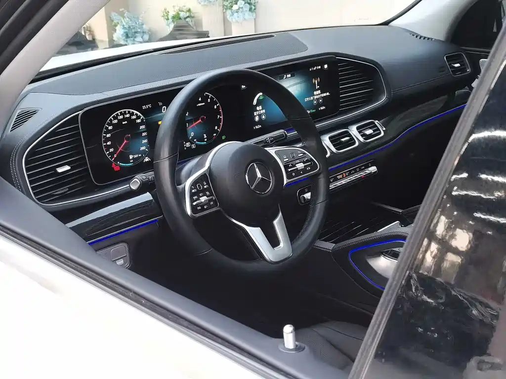 Mercedes-Benz GLE 2023 — фото 13