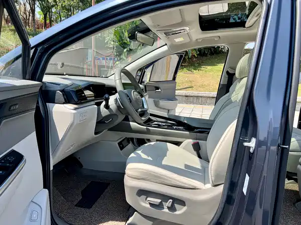 Hyundai Custin 2021