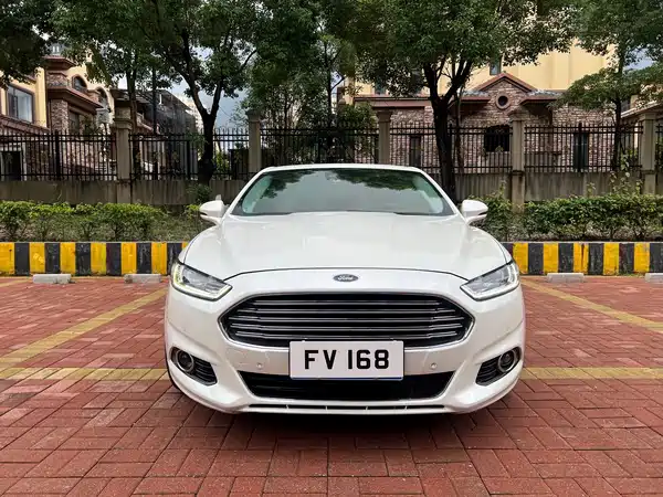 Ford Mondeo 2014