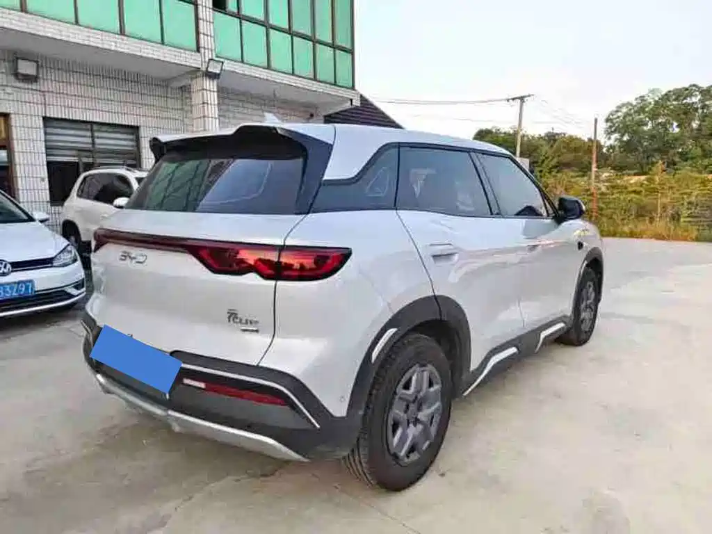 BYD Yuan UP 2025