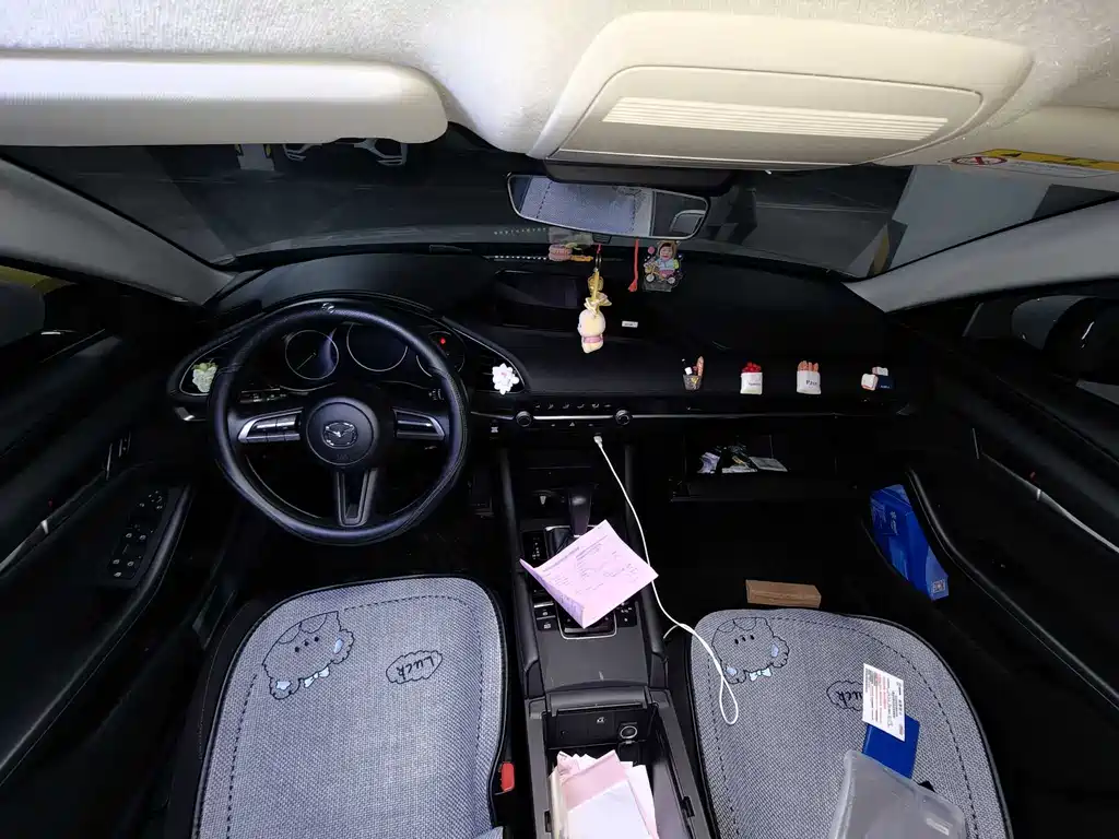 Mazda 3 Axela 2023