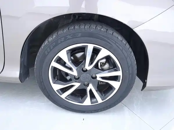 Honda Greiz 2018