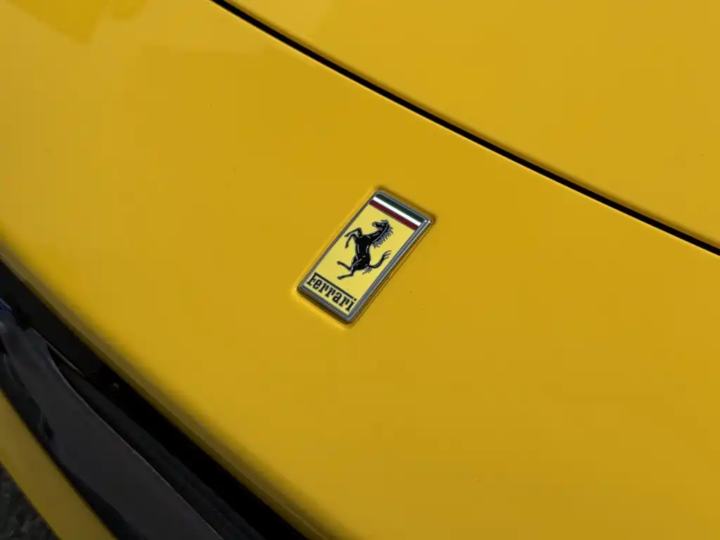 Ferrari F8 2023 — фото 9