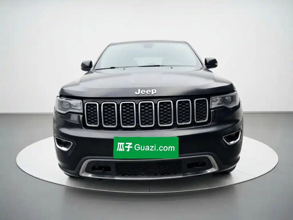 Jeep Grand Cherokee 2019 — фото 24
