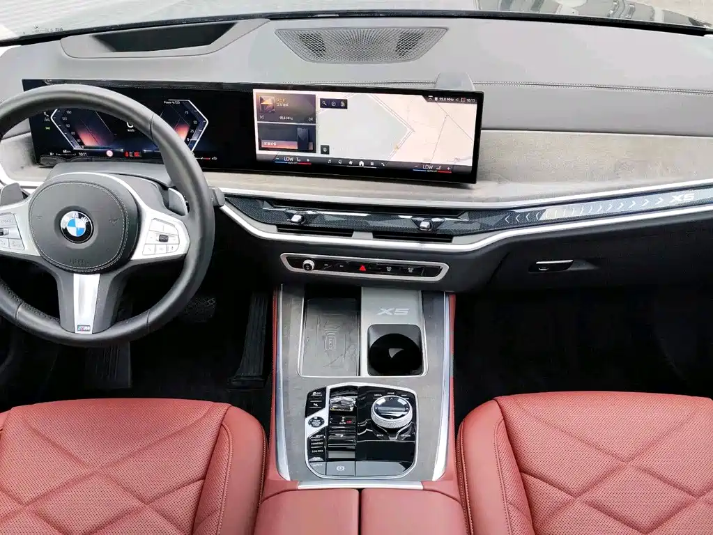 BMW X5 2025 — фото 10