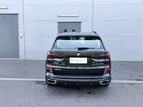BMW X5 2025