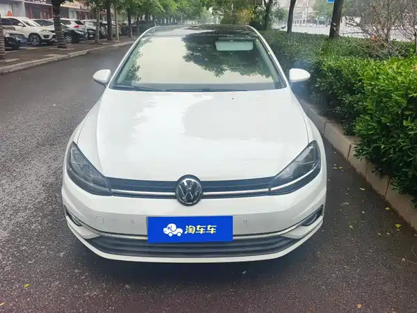 Volkswagen Golf 2020