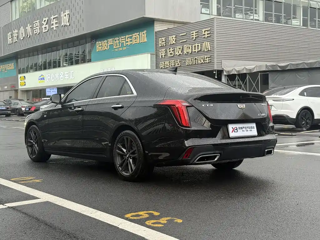 Cadillac CT4 2023 — фото 8
