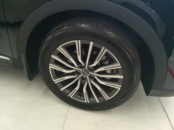 Jetour X70 PLUS 2025