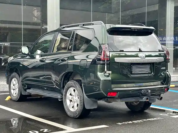 Toyota Prado 2017
