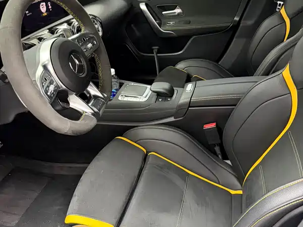 Mercedes-Benz CLA AMG 2022