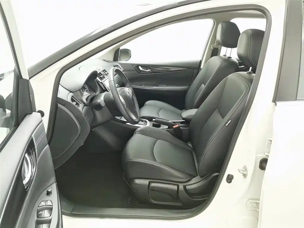 Nissan Tiida 2021 — фото 10