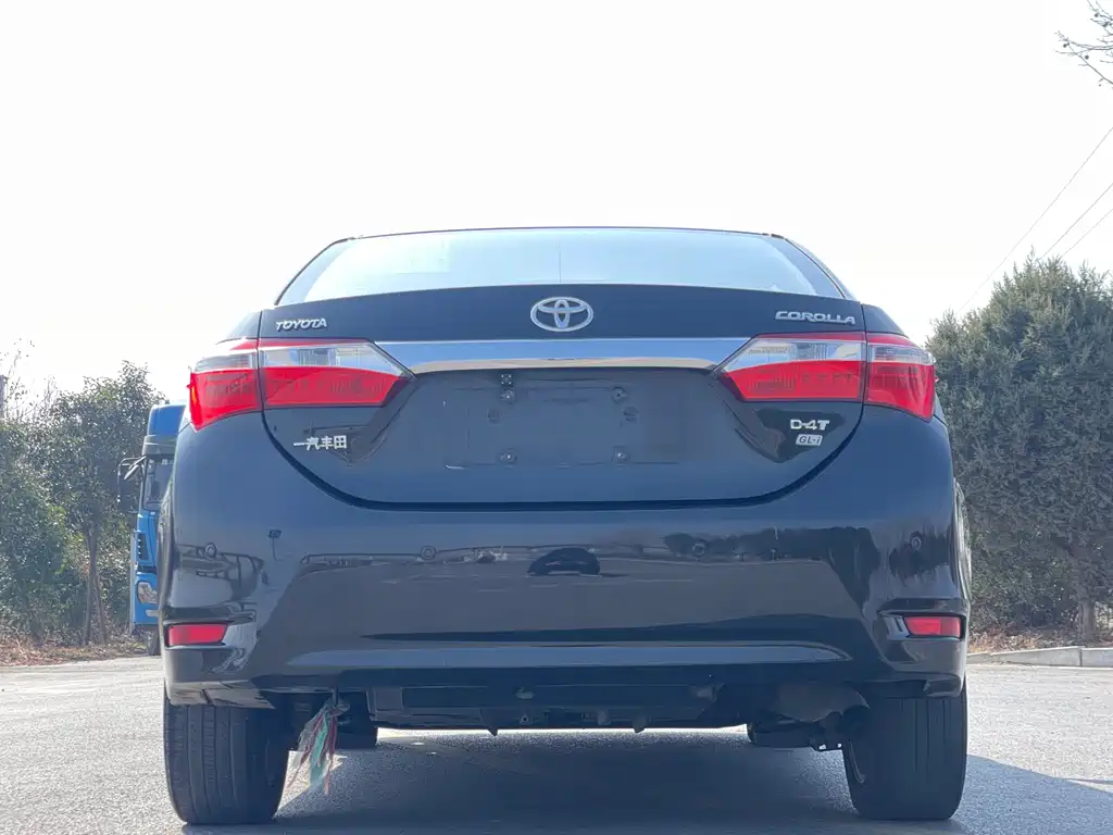 Toyota Corolla 2017 — фото 6
