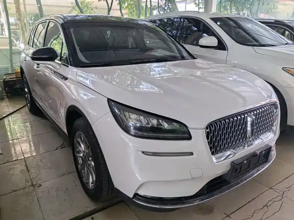 Lincoln Corsair 2021