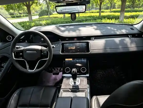 Land Rover Range Rover Evoque 2021