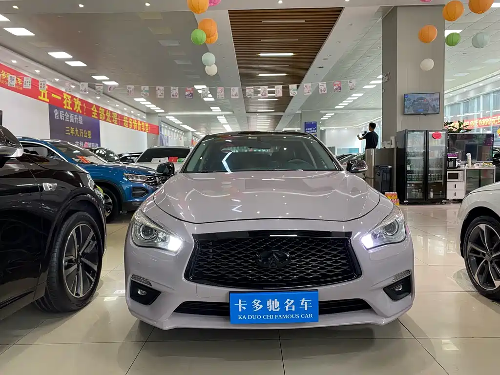Infiniti Q50L 2018 — фото 2