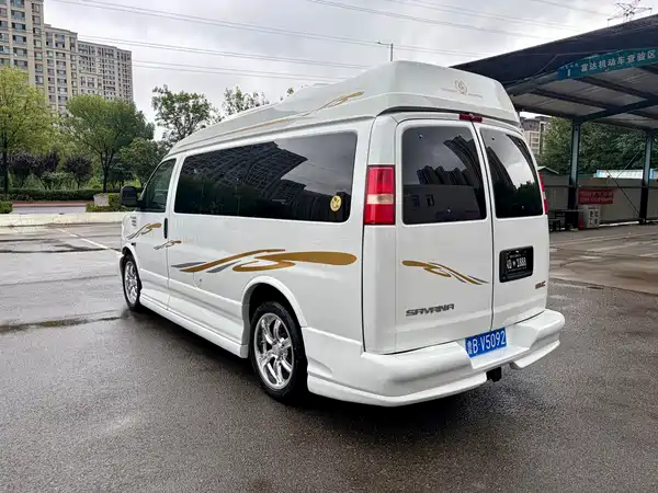 GMC SAVANA 2010