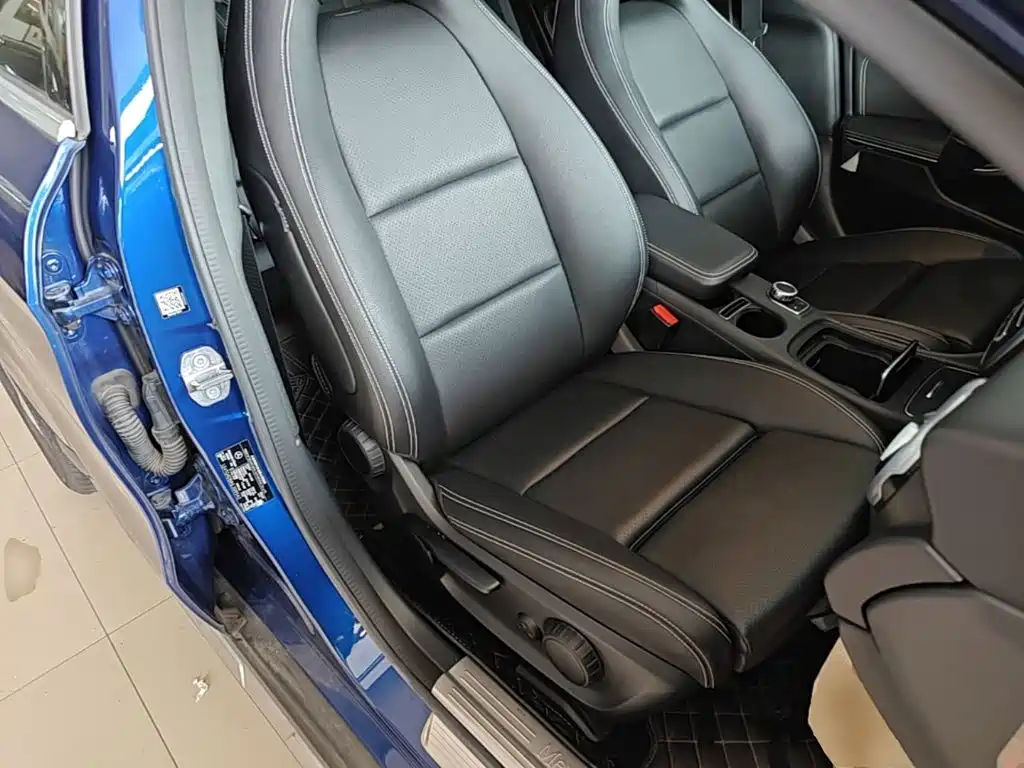 Mercedes-Benz GLA 2018 — фото 25