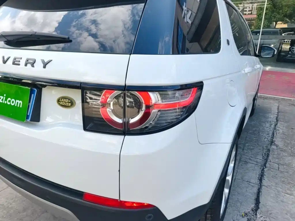 Land Rover Discovery Sport 2018 — фото 8