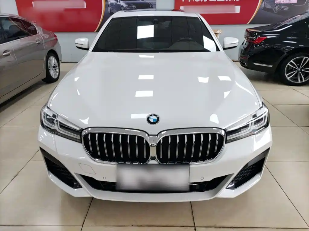 BMW 5 Series 2023